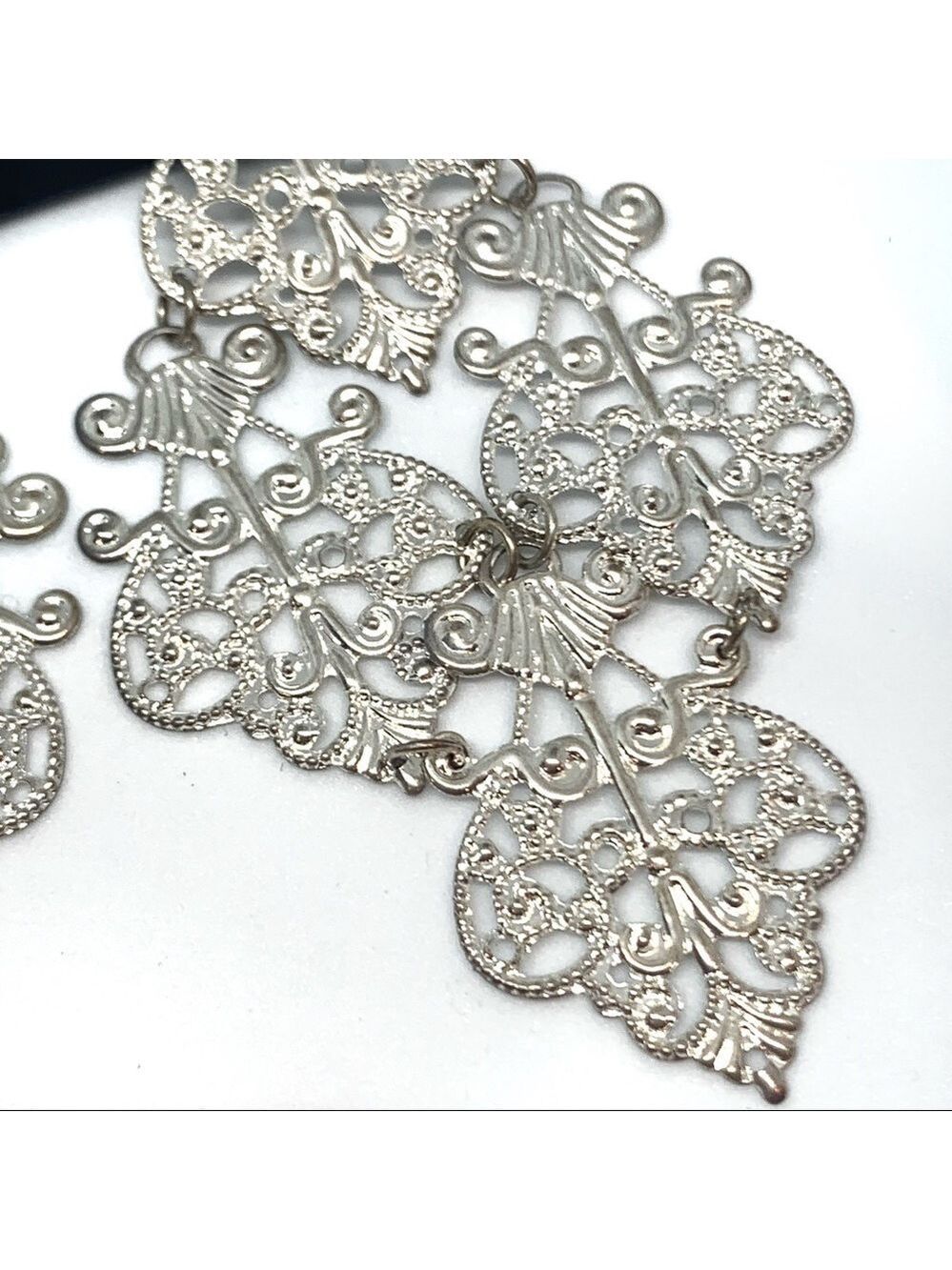 NEW-SILVER Flowers Delicate Chandelier Earrings - Picture 3 of 7